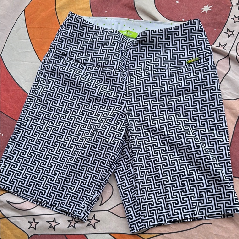 Swing Control Geometric Patterned Shorts - image 1